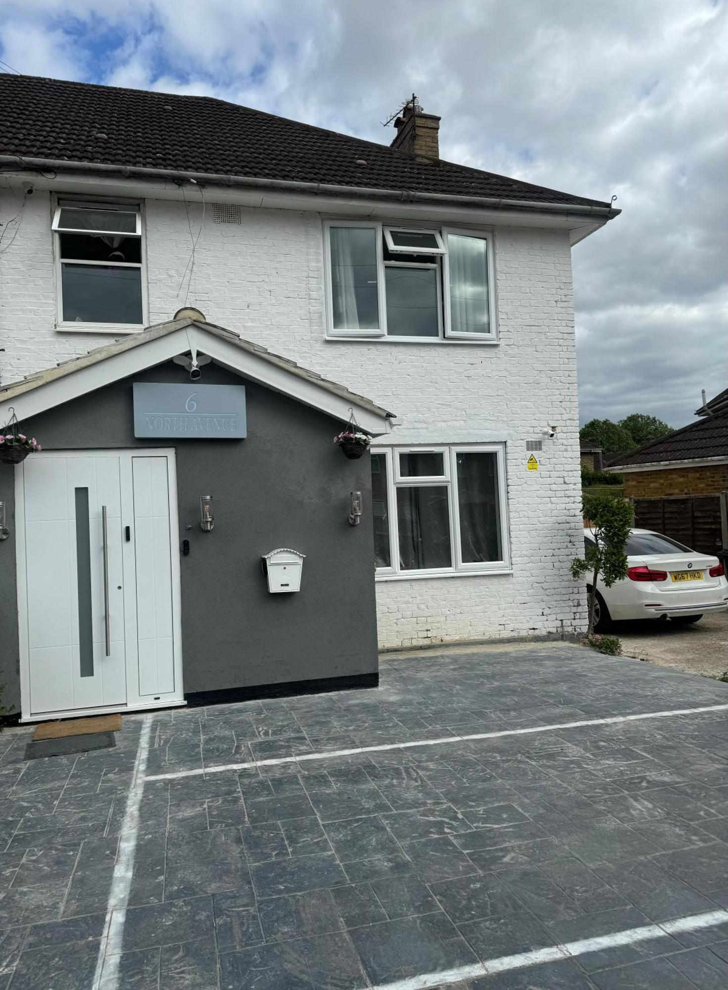 North Avenue Guest House Ltd, Heathrow Airport-Free Parking Hayes  Exterior photo